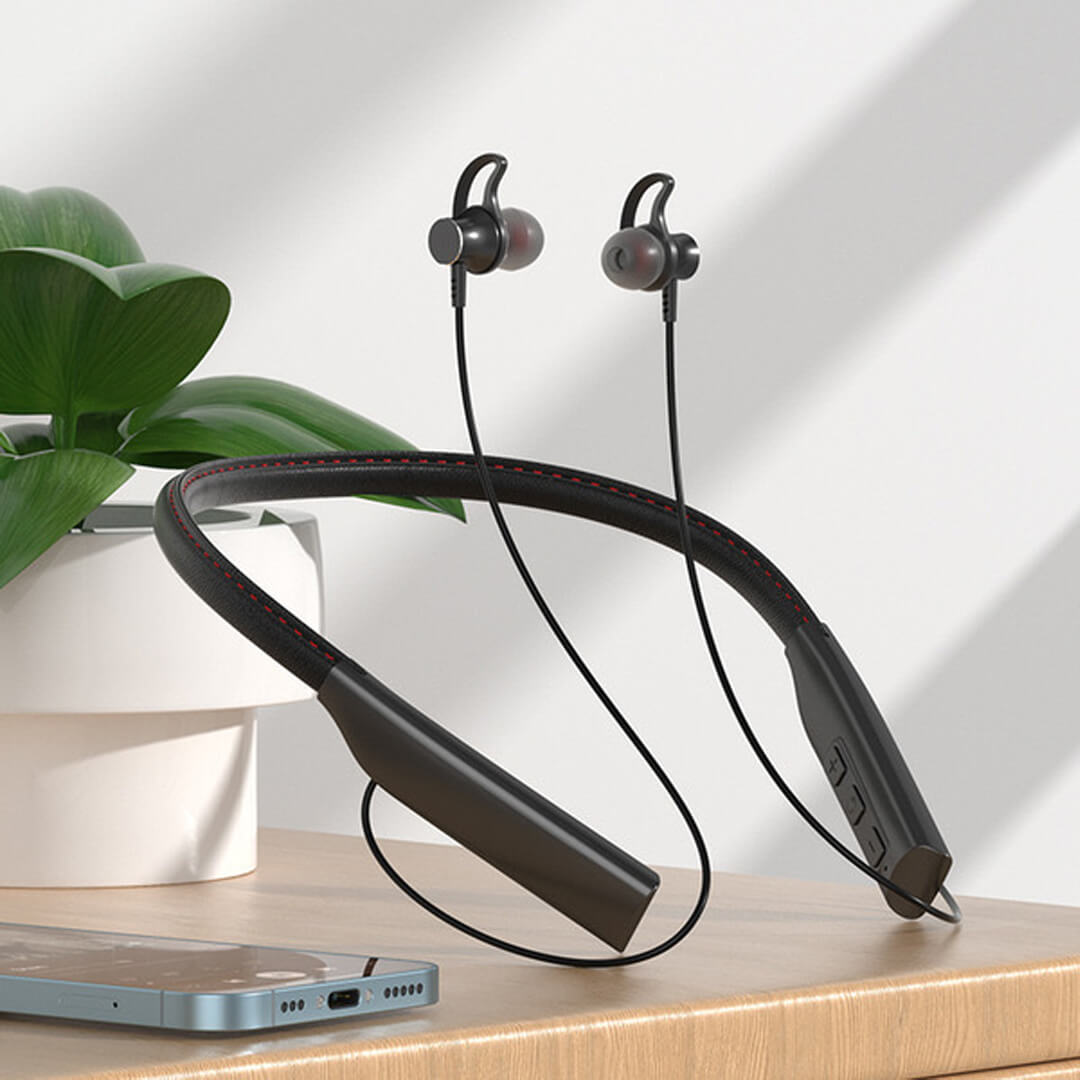 Leather-Neckband-Black